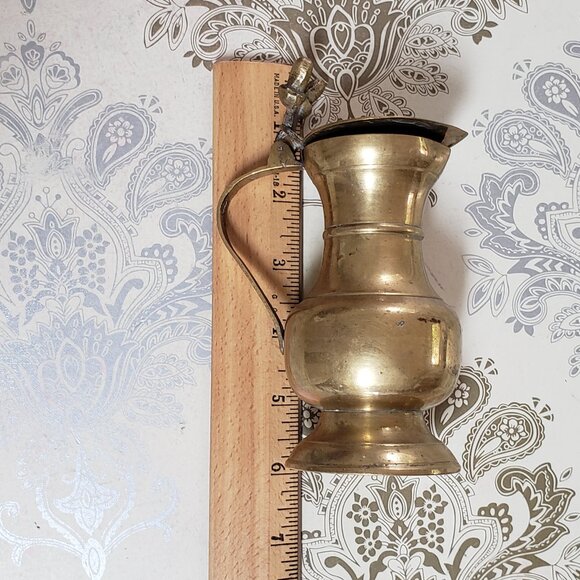 Vintage Brass Cream Pitcher Acorn Flip Lid Boho Home Decor Witchy Whimsigoth - Picture 4 of 12